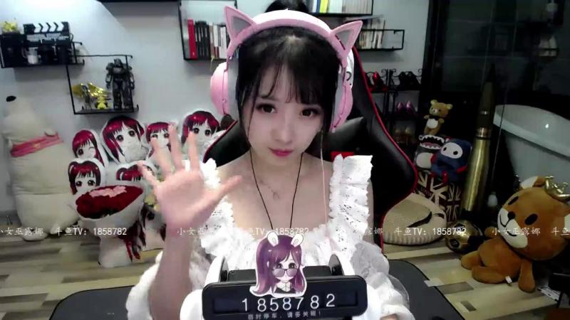 202104251619344122590872.jpg ASMR LUNA小女巫露娜写真30套 5.5GB  第1张